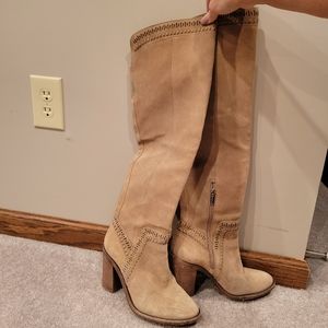Vince Camuto Sz 8.5 Beige Leather